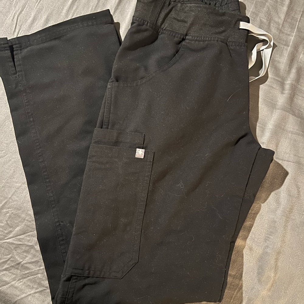 Women’s Figs Scrub Pants